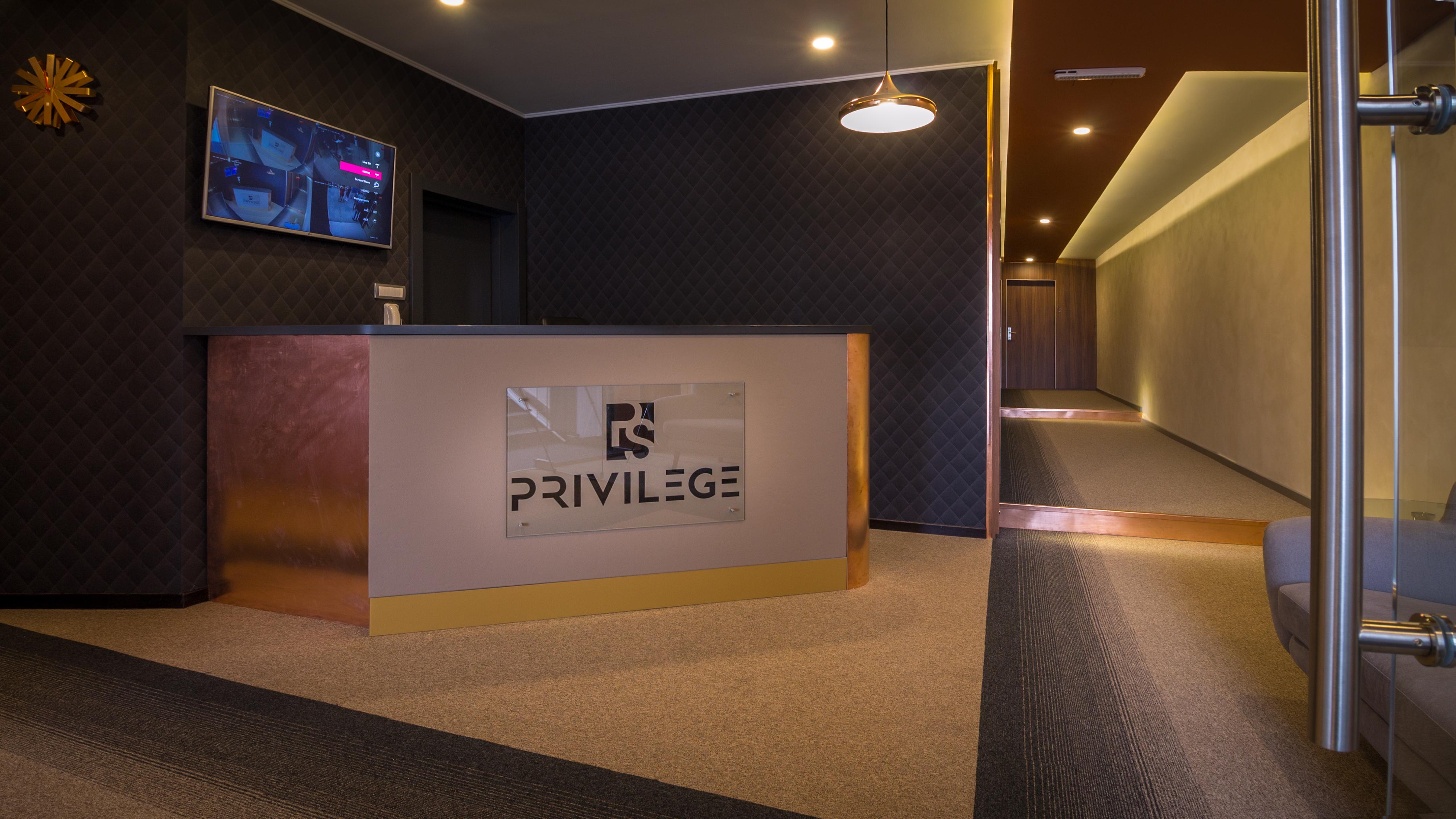 Privilege Suites By Central Park Belgrade Exterior photo